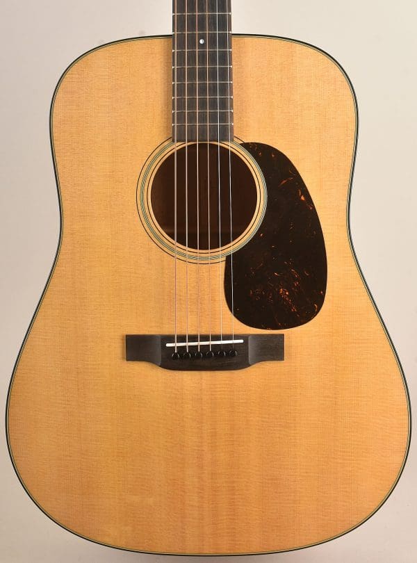 Martin, D-18 Pre-2025, Guitar, NEW